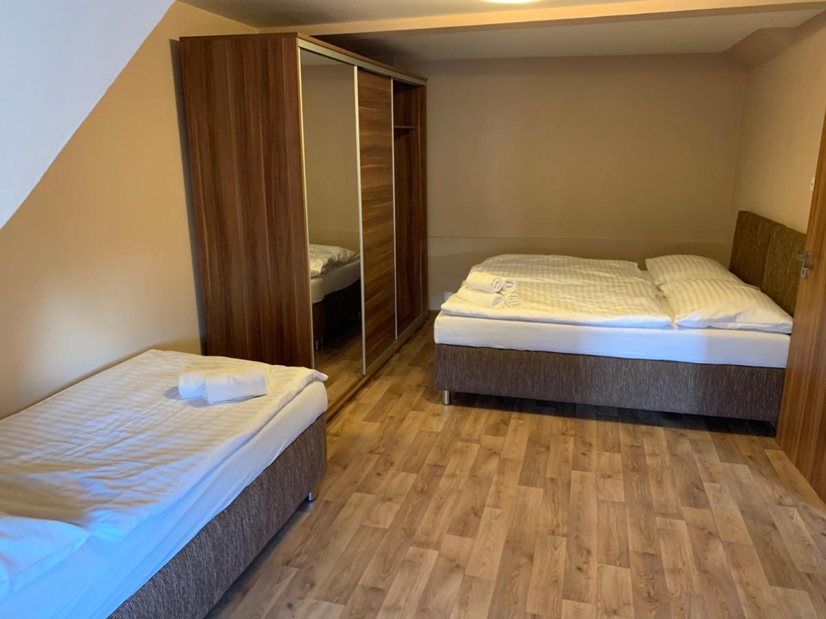 Apartmany Laubeho Namesti Теплице Экстерьер фото
